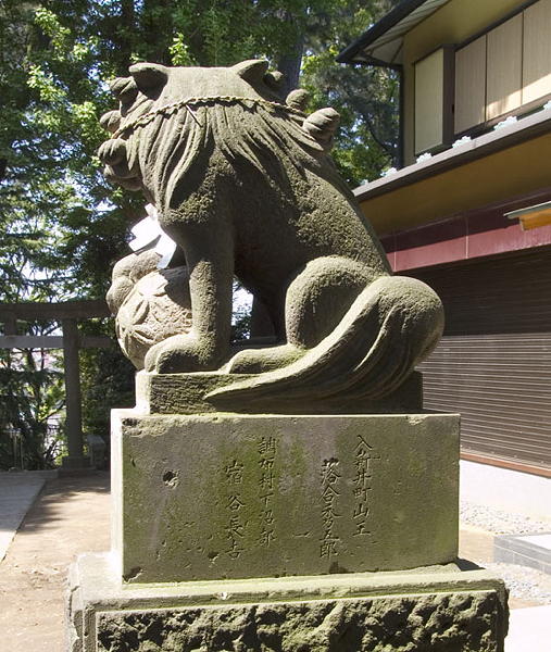 狛犬後ろ写真